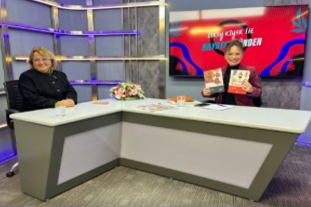 Güzel Sanatlar Fakültesi Geleneksel Türk Sanatları Bölümü Öğretim Üyesi Prof. Dr. Nurgül Begiç’in TRT 2 Kanalında ‘Kadim Tasarımlar Ülkesi’ adlı TV Programına Katılımı